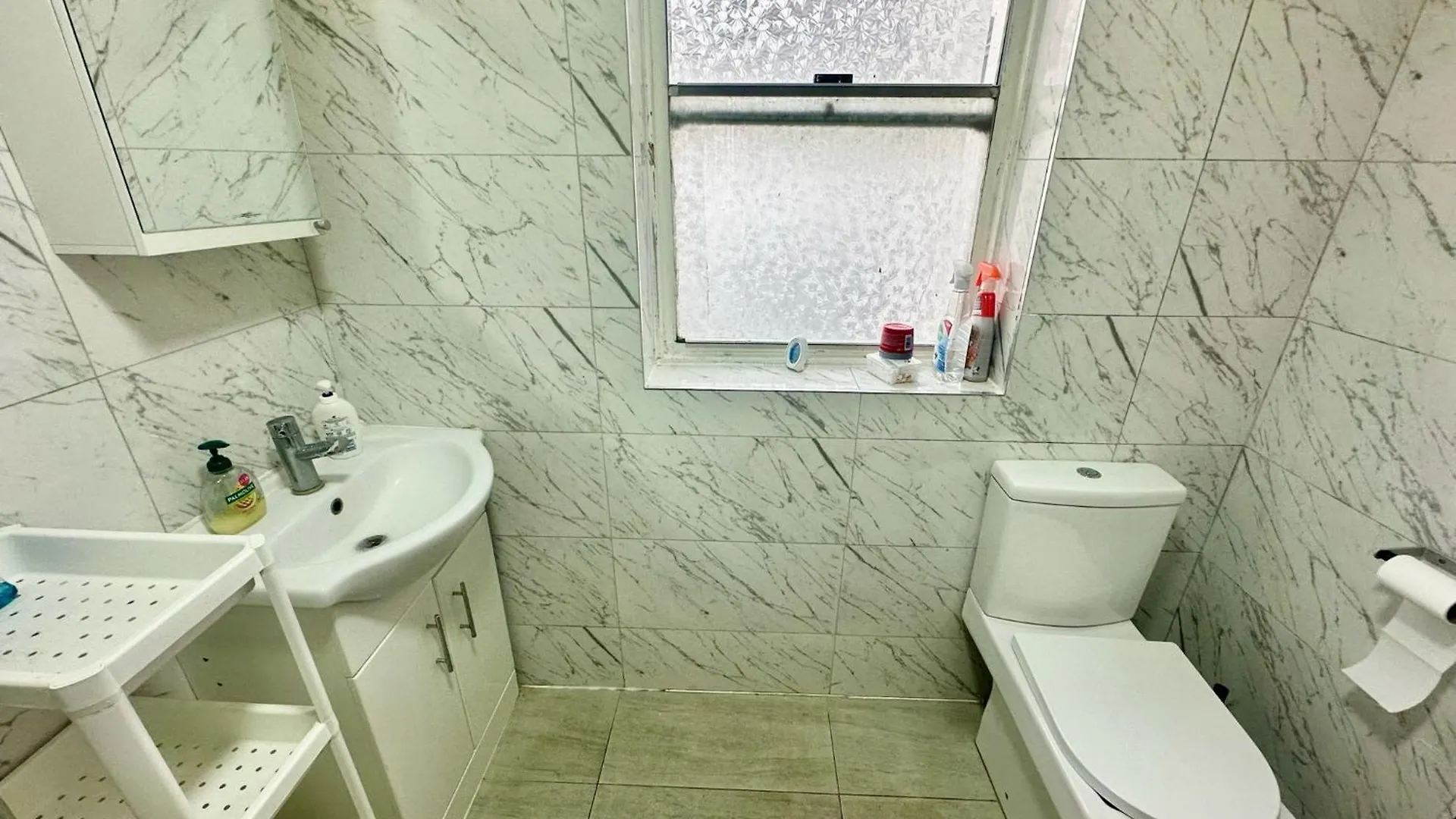 Guest house Private Room In Trendy East London