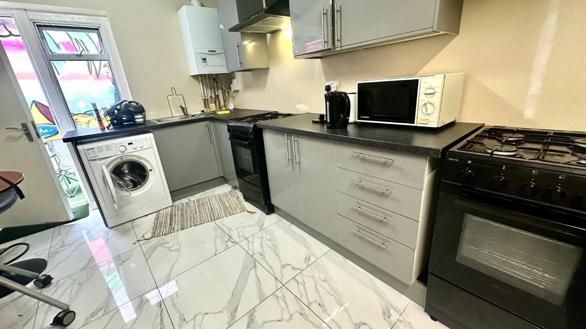 Private Room In Trendy East London 0*,